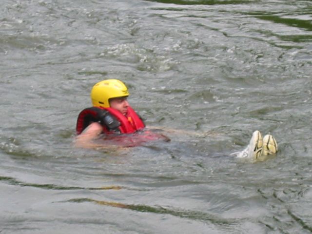 105-0549_IMG
